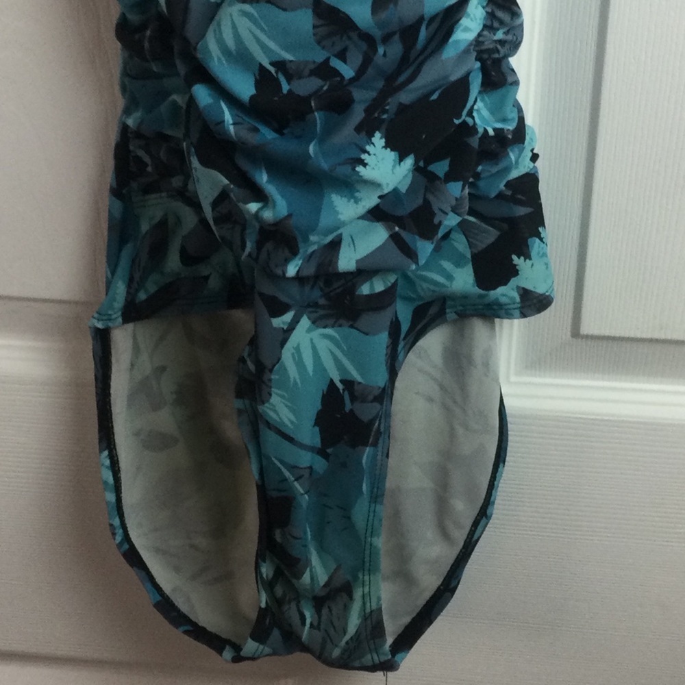 Teal Floral Print Swimsuit - Picture 2 of 11